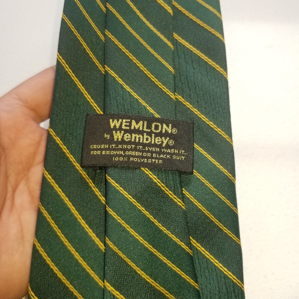 Wemlon necktie, Green and yellow (Green Bay Packers colors).